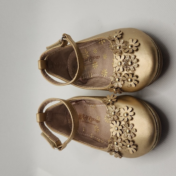 Self Esteem Gold Garden Ballet Flats Ankle Strap Girls Size 6 - Picture 3 of 10